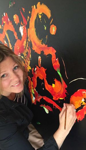 Adelaide Artist Tareena Hatton bio